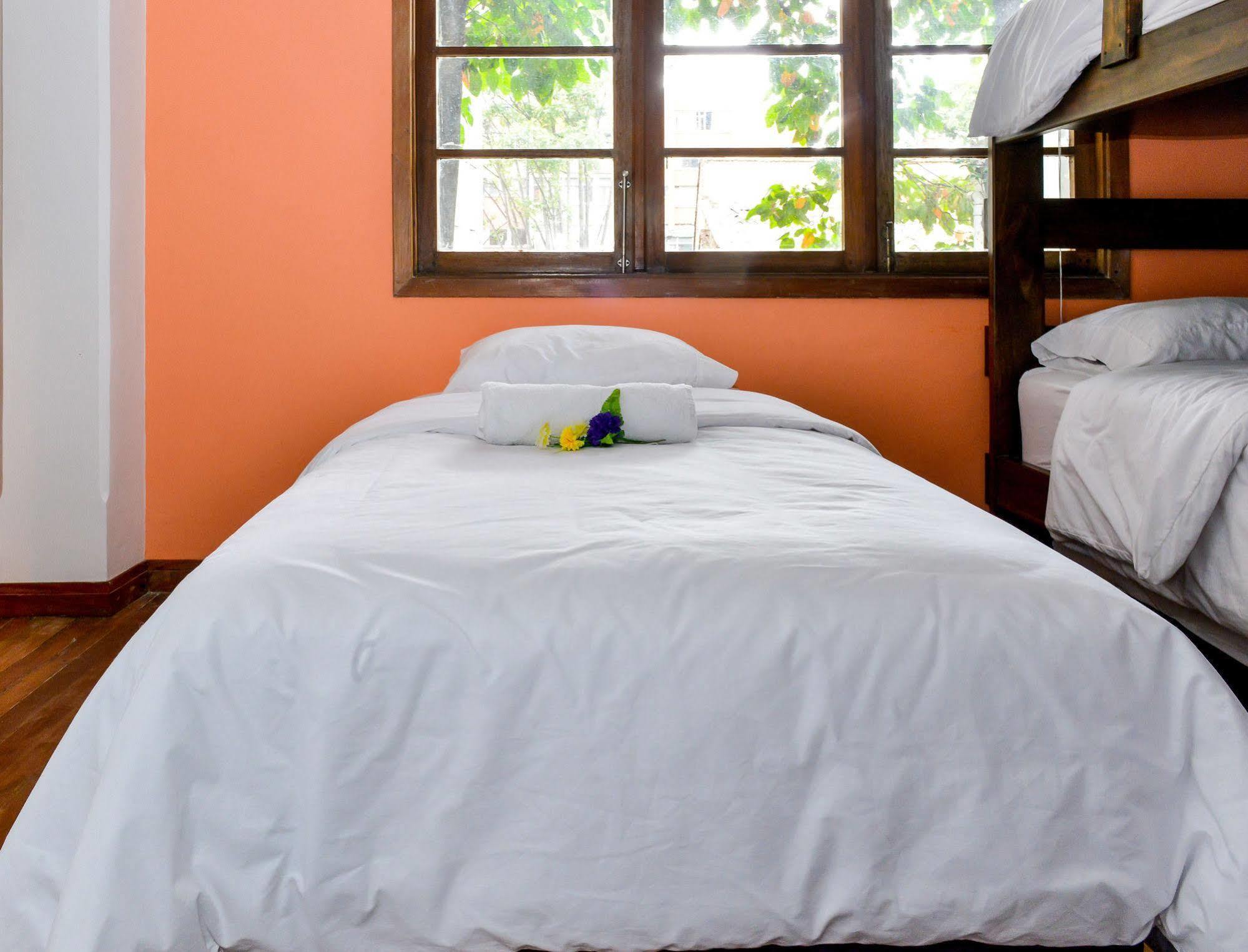 Mi Llave Hostels Bogotá Zewnętrze zdjęcie