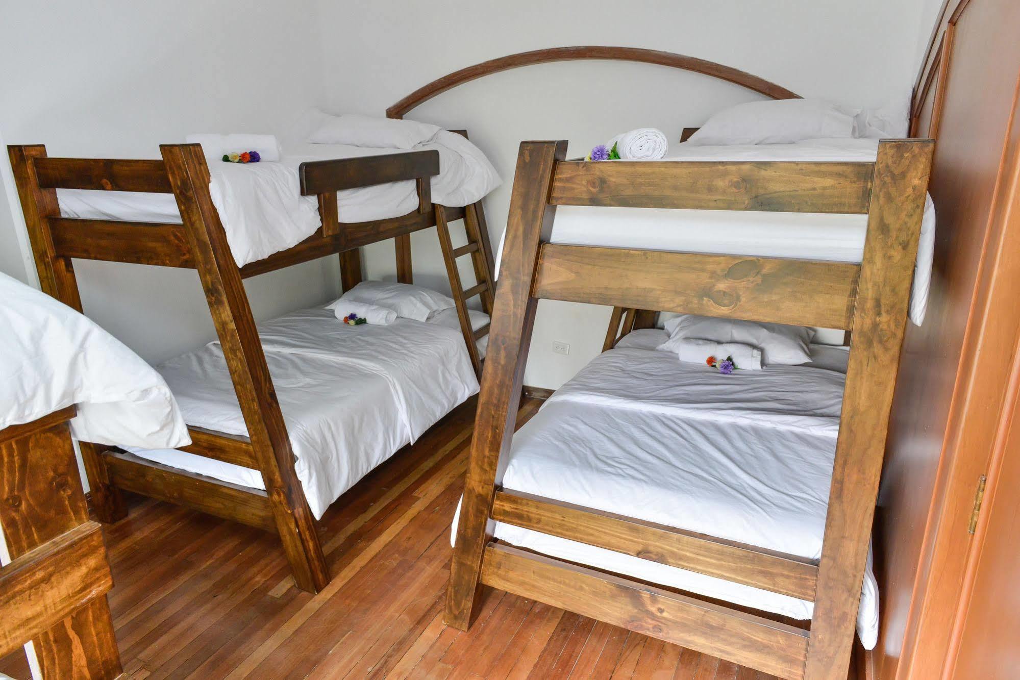 Mi Llave Hostels Bogotá Zewnętrze zdjęcie